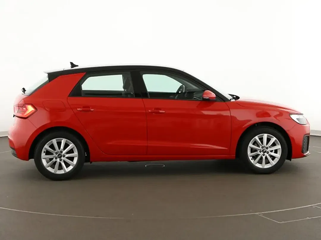 Audi A1 25 TFSI S tronic Sportback - Thumbnail 8