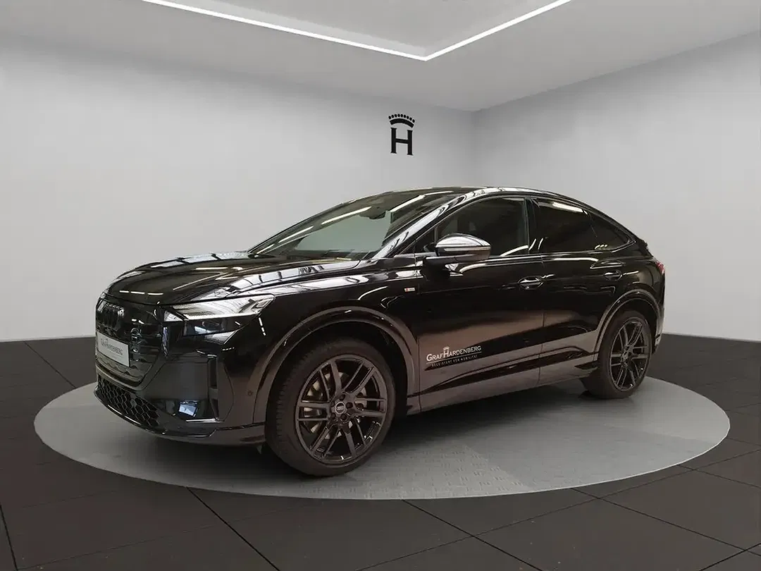 Audi e-tron quattro S line - Thumbnail 1