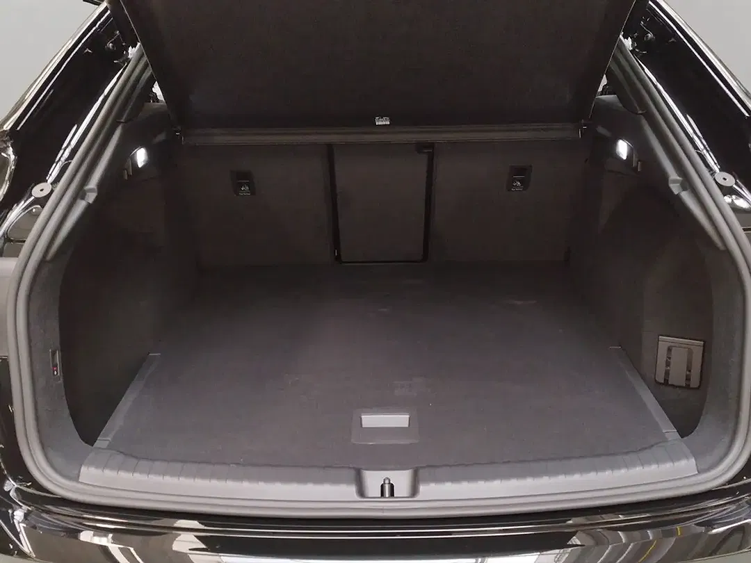 Audi e-tron quattro S line - Thumbnail 14