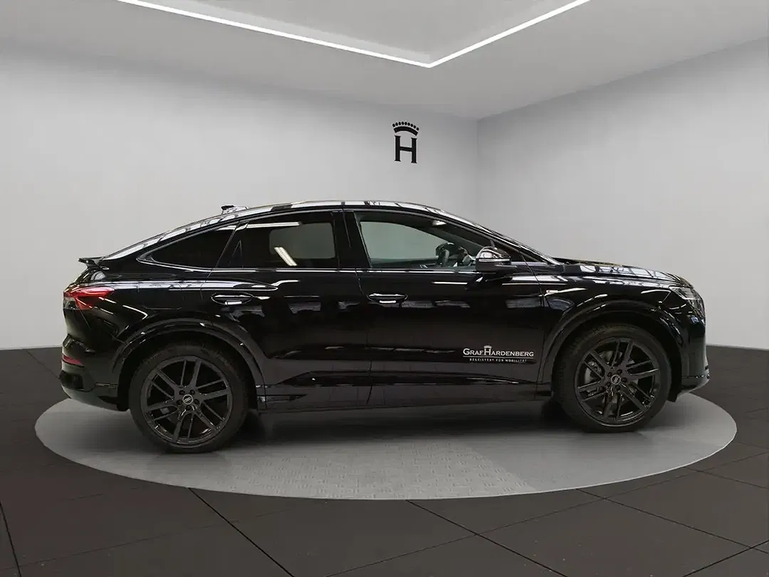 Audi e-tron quattro S line - Thumbnail 5