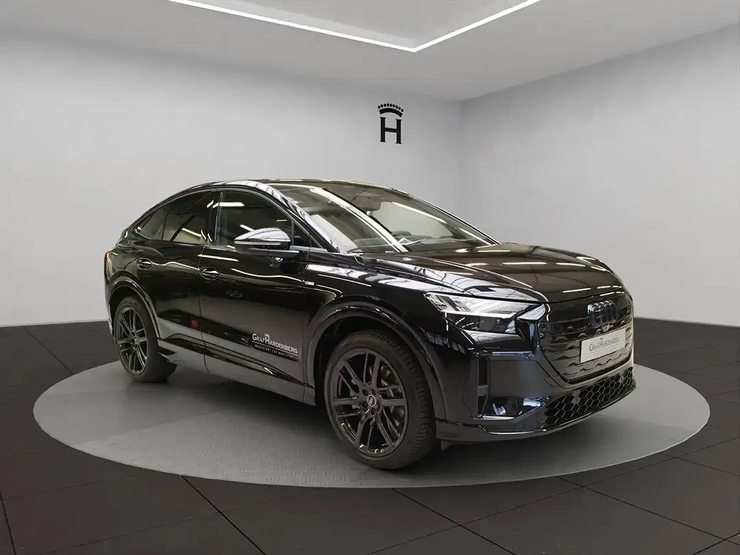 Audi e-tron quattro S line - Thumbnail 6