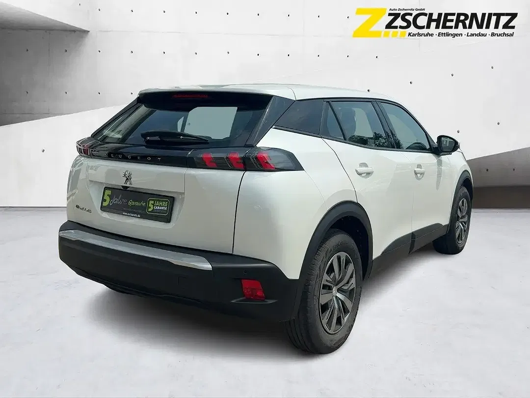 Peugeot 2008 136 EV Active - Thumbnail 3