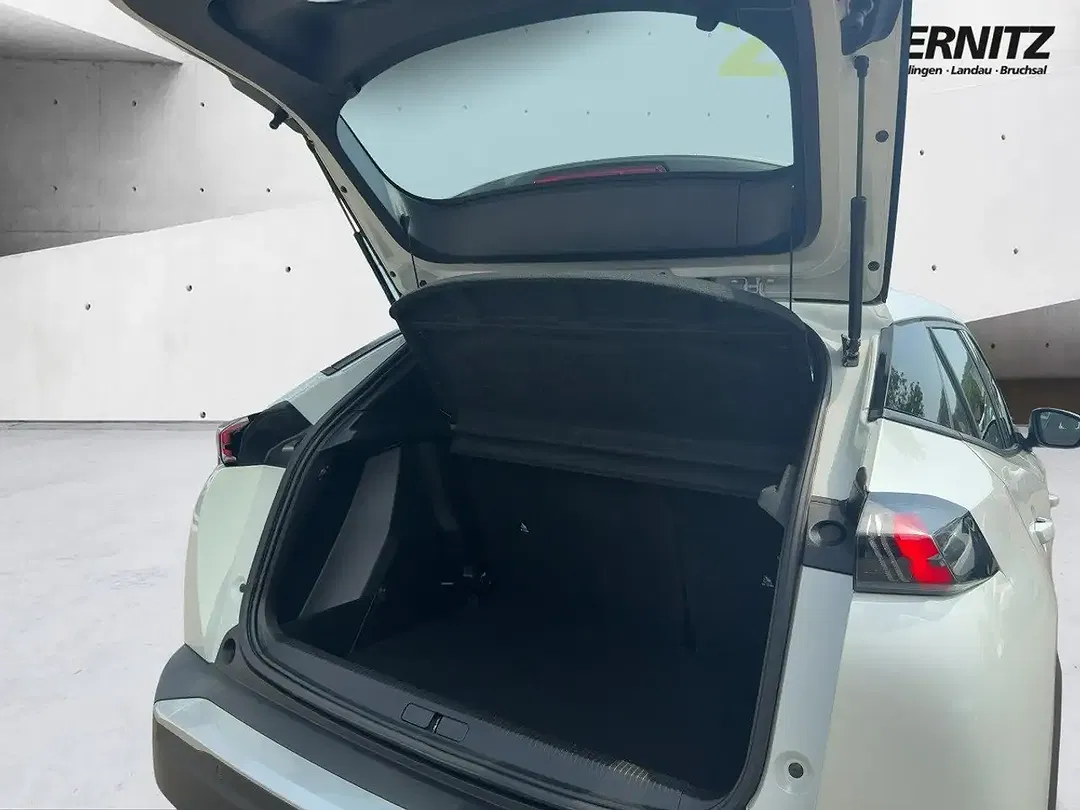 Peugeot 2008 136 EV Active - Thumbnail 5