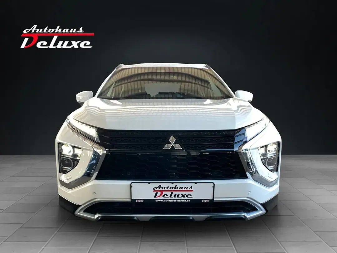 Mitsubishi Eclipse Cross PHEV 4WD Plus - foto 2