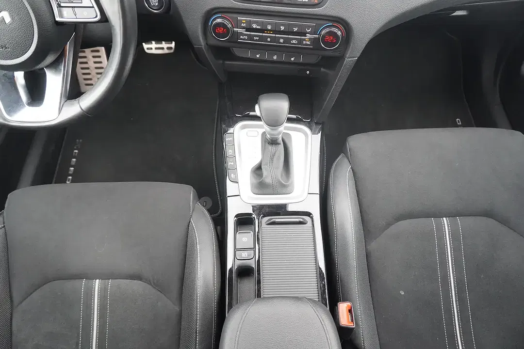 Kia XCeed 1.6 T-GDI Xdition - Thumbnail 13