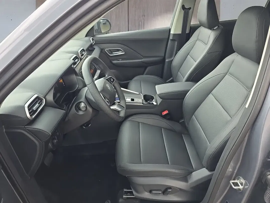 MG ZS 1.5 Hybrid+ Luxury - Thumbnail 9