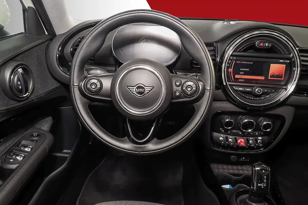 MINI Cooper Clubman D - Thumbnail 13