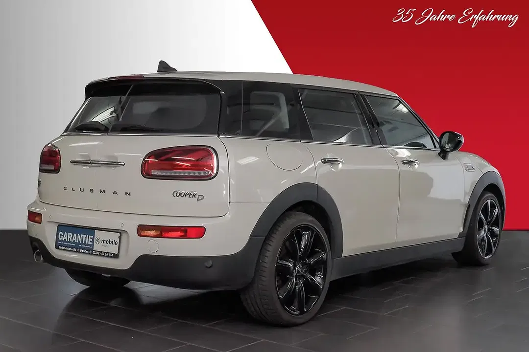 MINI Cooper Clubman D - Thumbnail 6