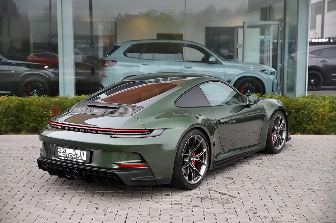 Porsche 992 GT3 Touring - Thumbnail 10
