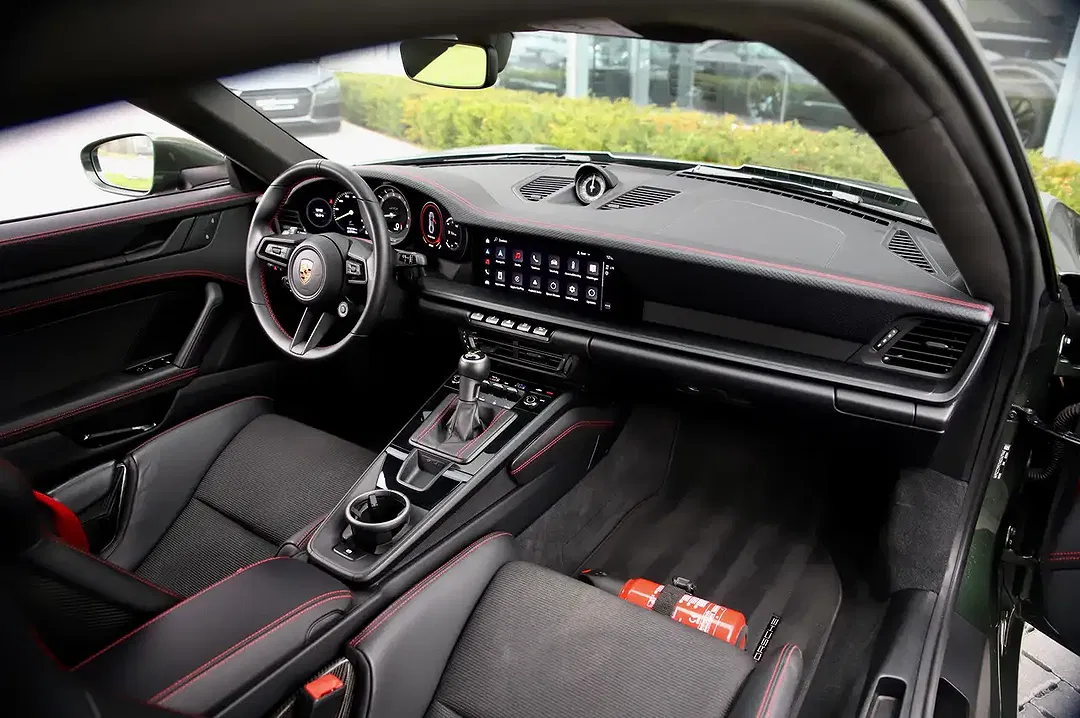 Porsche 992 GT3 Touring - Thumbnail 21