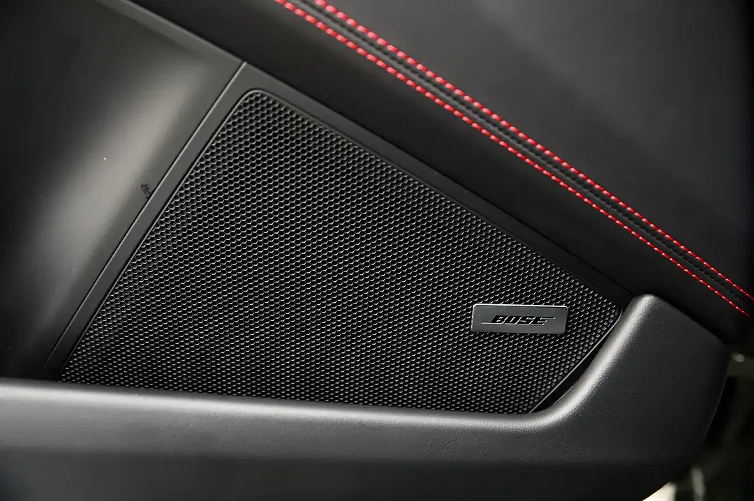 Porsche 992 GT3 Touring - Thumbnail 26