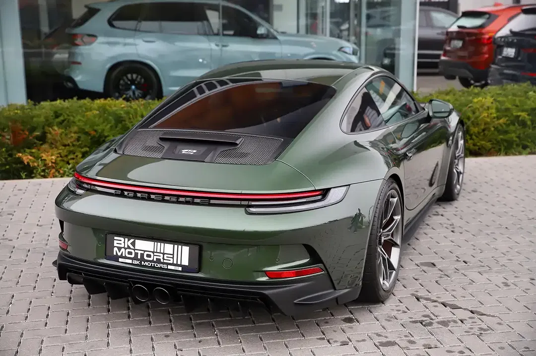 Porsche 992 GT3 Touring - Thumbnail 37