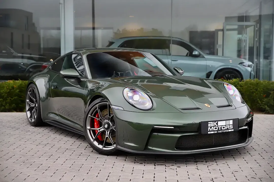 Porsche 992 GT3 Touring - Thumbnail 40