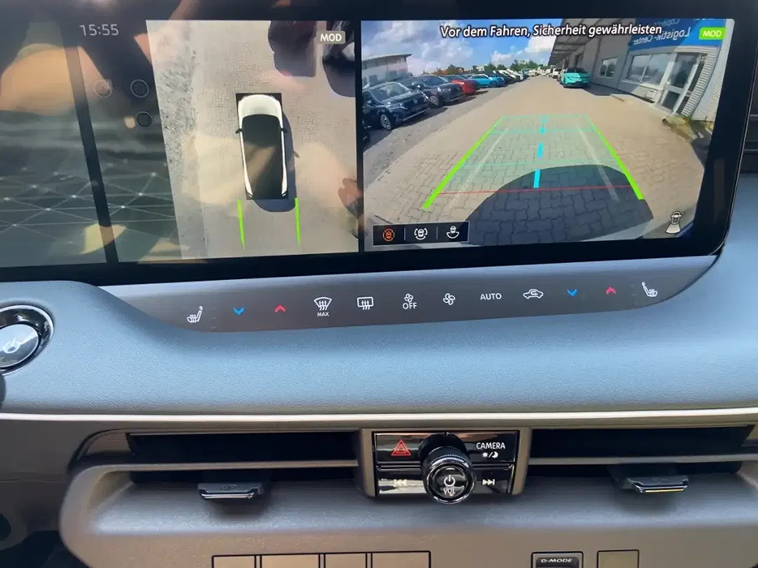 Nissan Leaf - Thumbnail 14