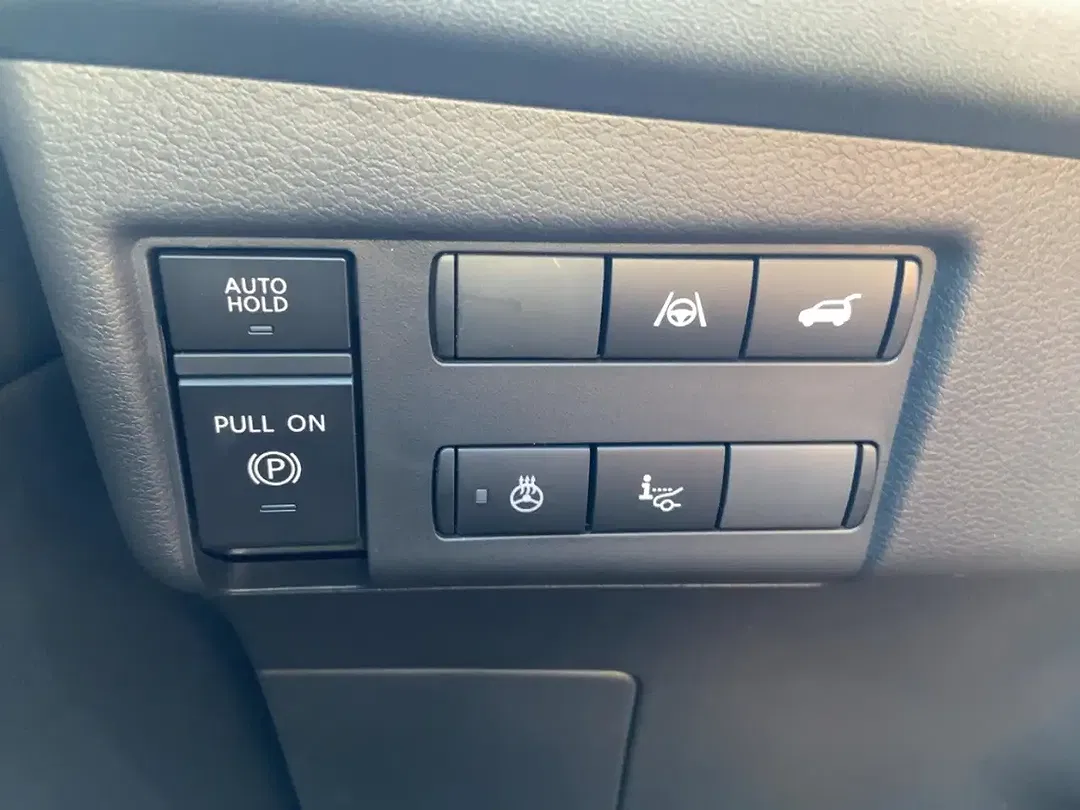 Nissan Leaf - Thumbnail 18