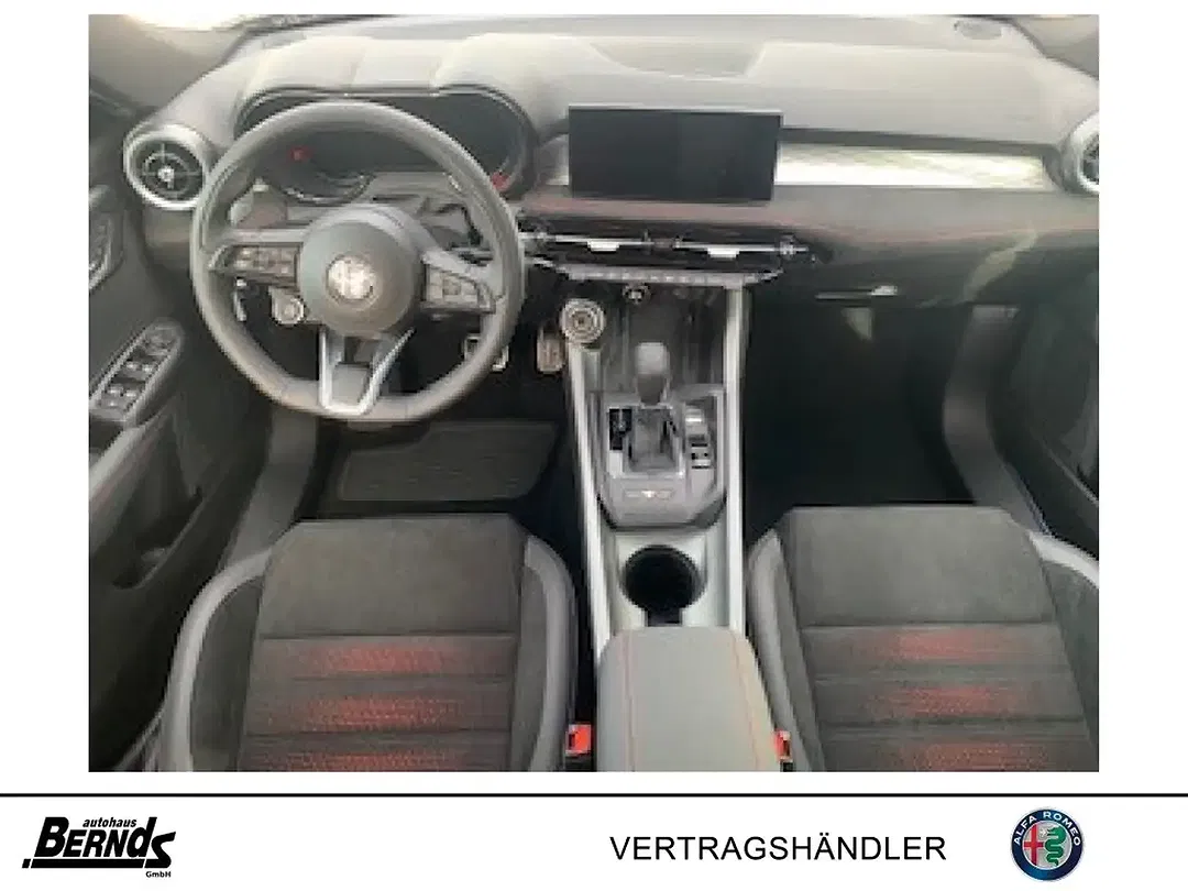 Alfa Romeo Tonale PHEV Q4 Veloce - Thumbnail 7