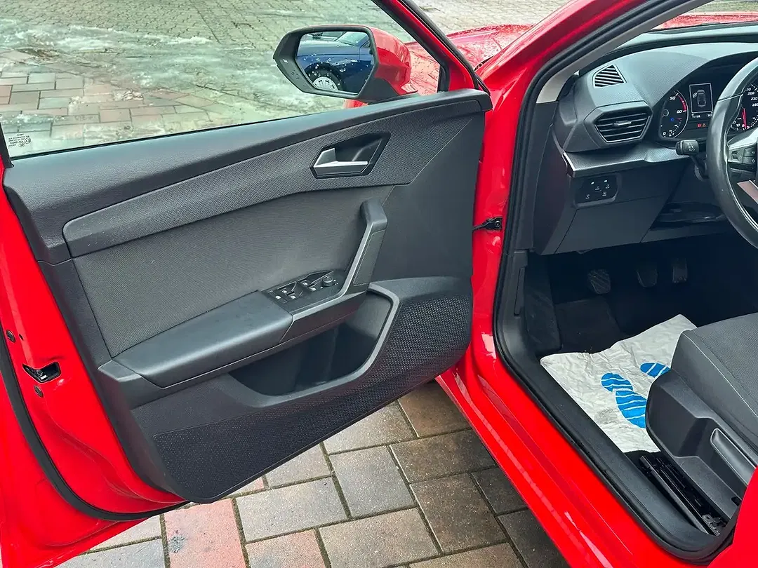 SEAT Leon 2.0 TDI - Thumbnail 13