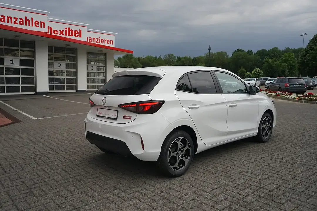 MG MG3 1.5 Hybrid AUT Luxury - Thumbnail 5