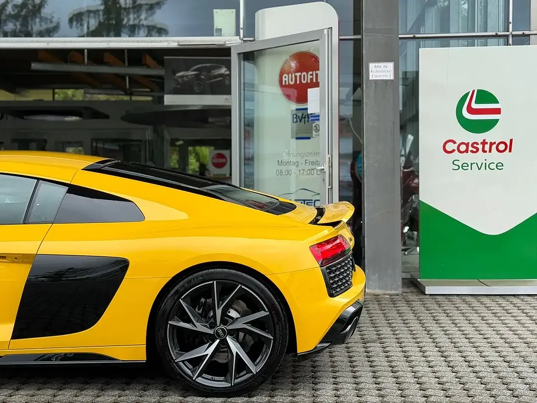 Audi R8 5.2 FSI performance Coupe exclusive - Thumbnail 4