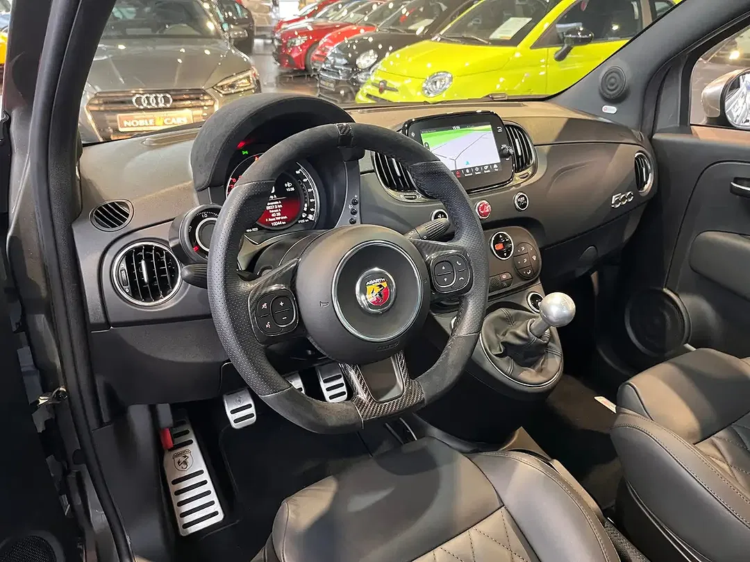 Abarth 695 Turismo - Thumbnail 7