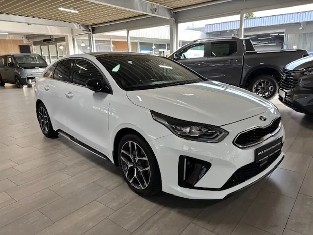 Kia ProCeed / pro_cee'd 1.5 T-GDI GT-Line - foto 2