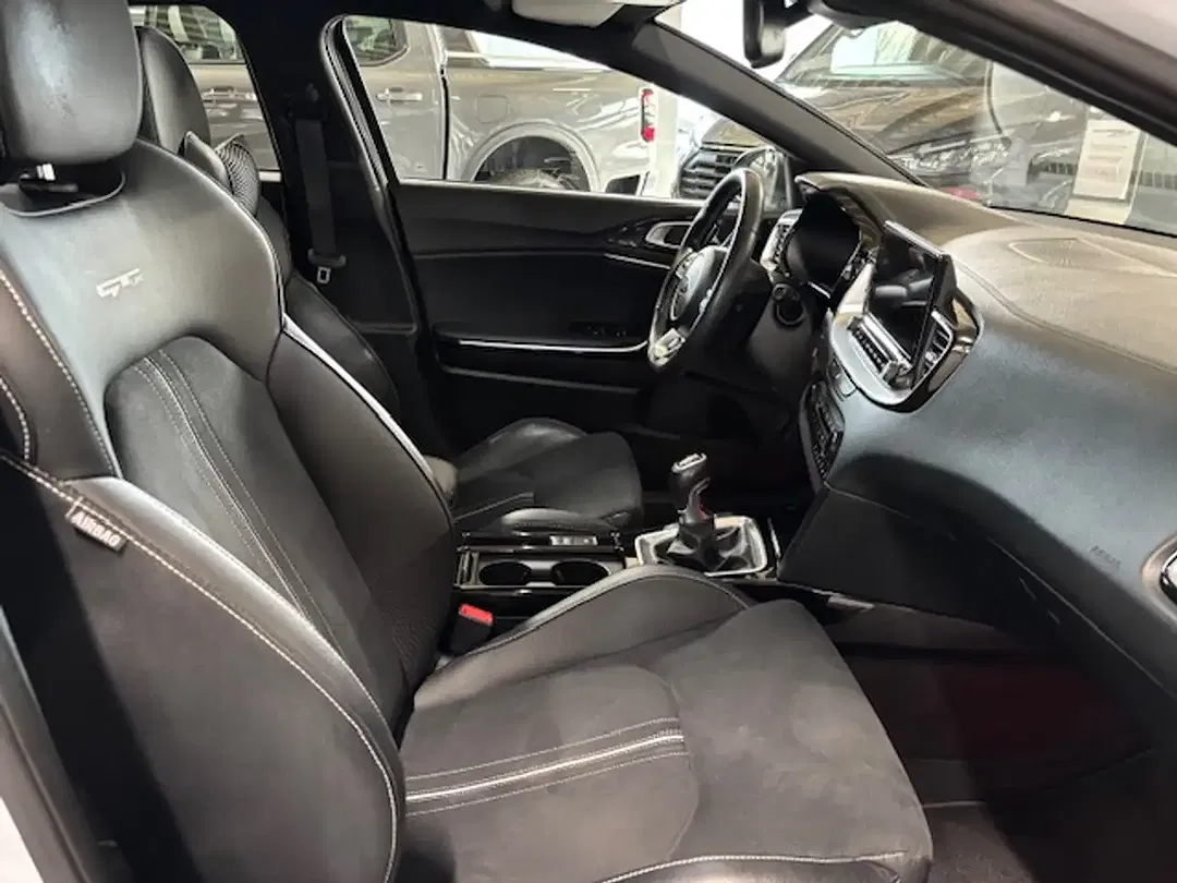 Kia ProCeed / pro_cee'd 1.5 T-GDI GT-Line - Thumbnail 8