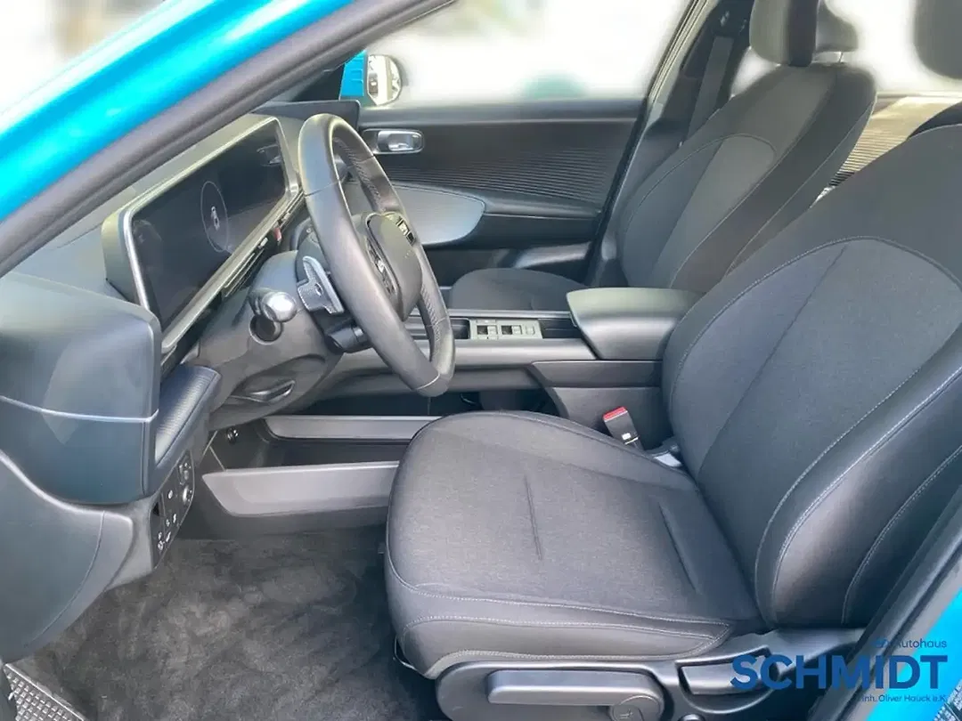 Hyundai IONIQ 6 - Thumbnail 7