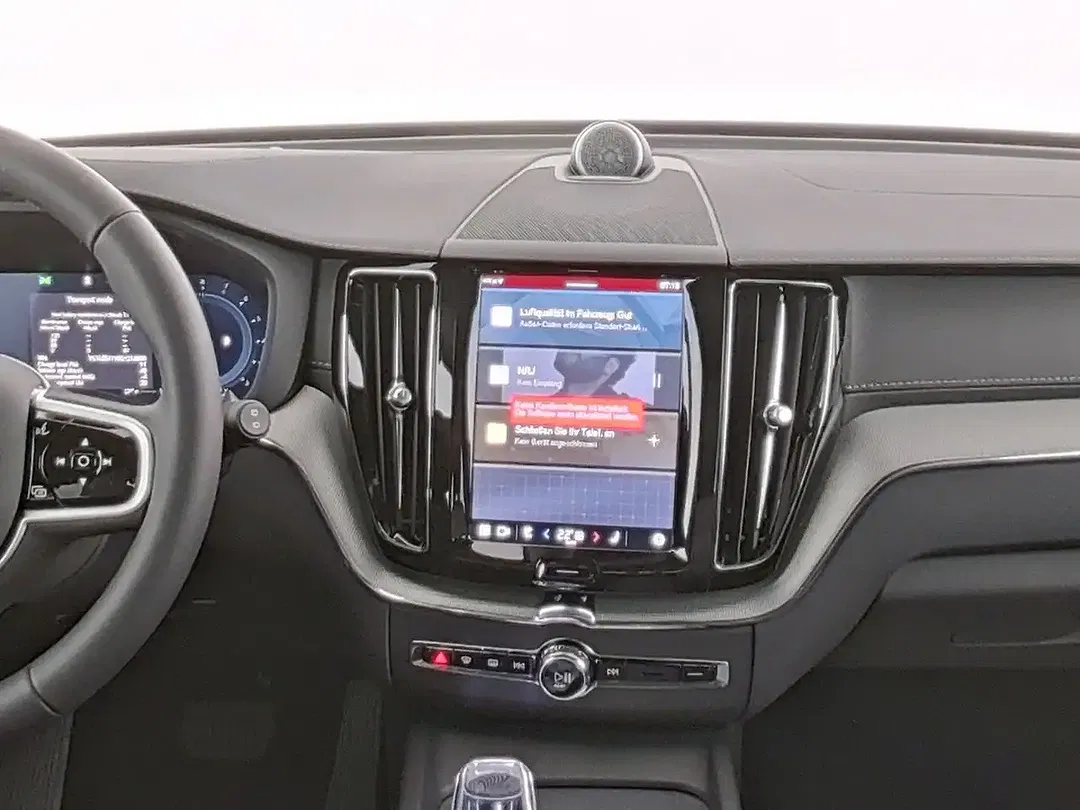 Volvo XC60 B5 AWD Ultra Dark - foto 15