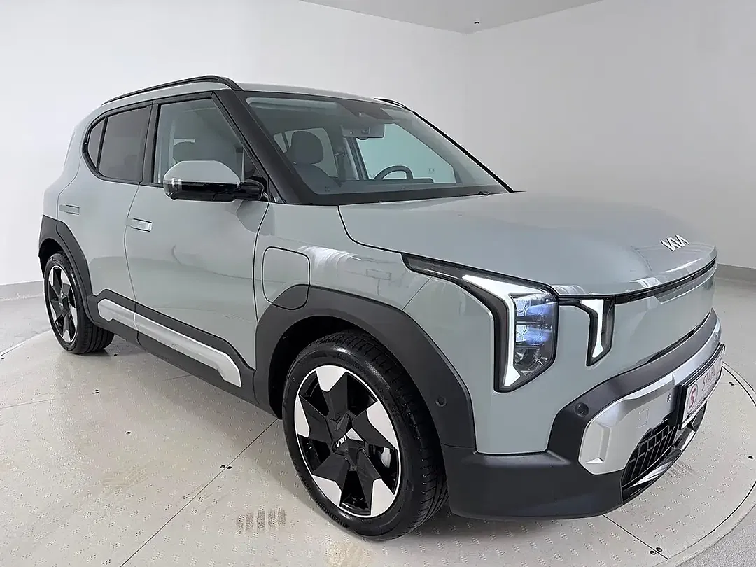 Kia EV2 Earth Plus - Thumbnail 3