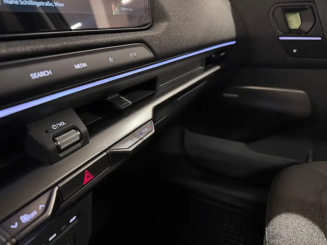 Kia EV2 Earth Plus - Thumbnail 32