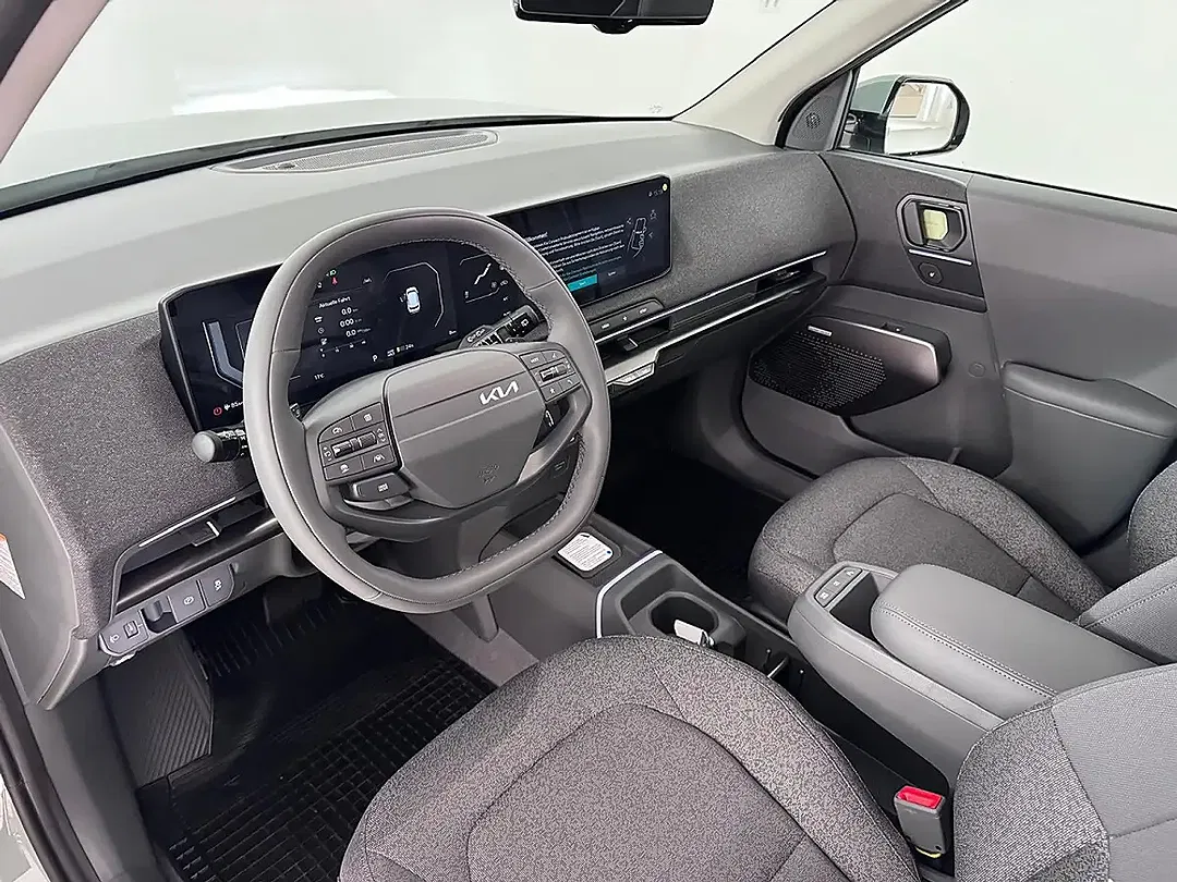 Kia EV2 Earth Plus - Thumbnail 9