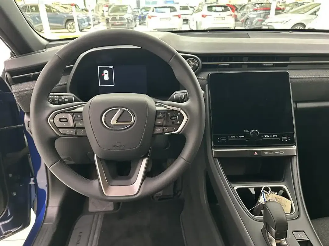 Lexus LBX 1.5 - Thumbnail 11