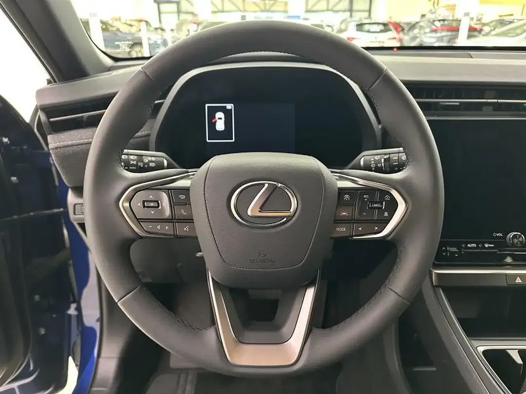 Lexus LBX 1.5 - Thumbnail 12