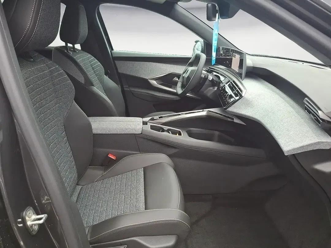 Peugeot 5008 145 e-DSC6 Hybrid Allure Business - Thumbnail 9