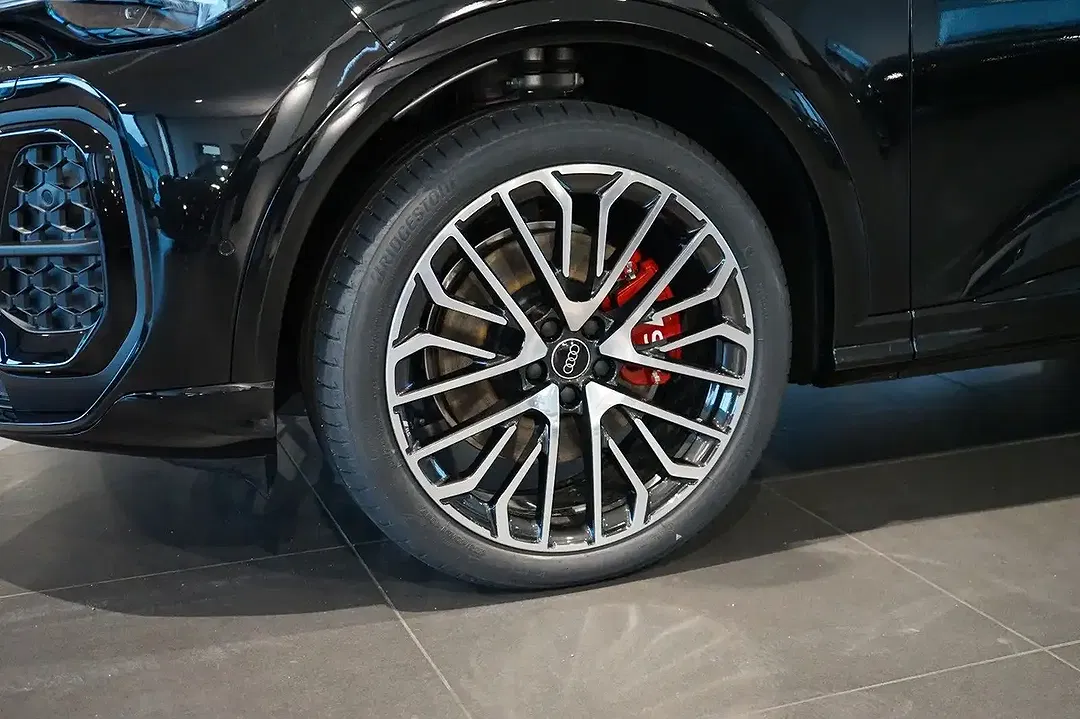 Audi SQ5 TFSI Sportback Pro - Thumbnail 6