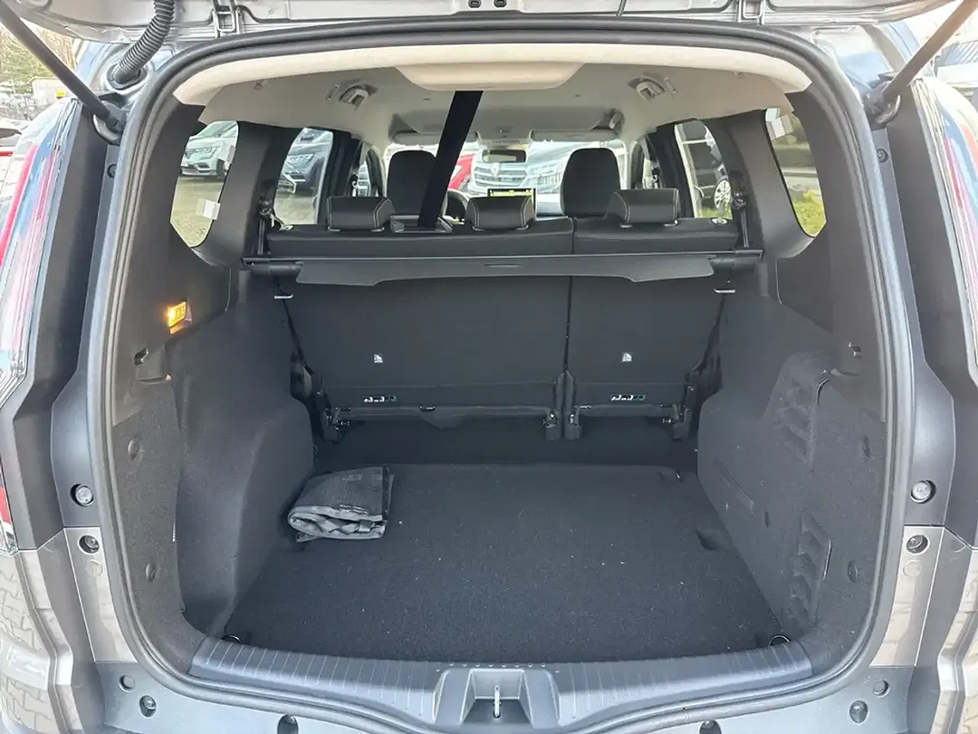 Dacia Jogger TCe Journey - Thumbnail 12