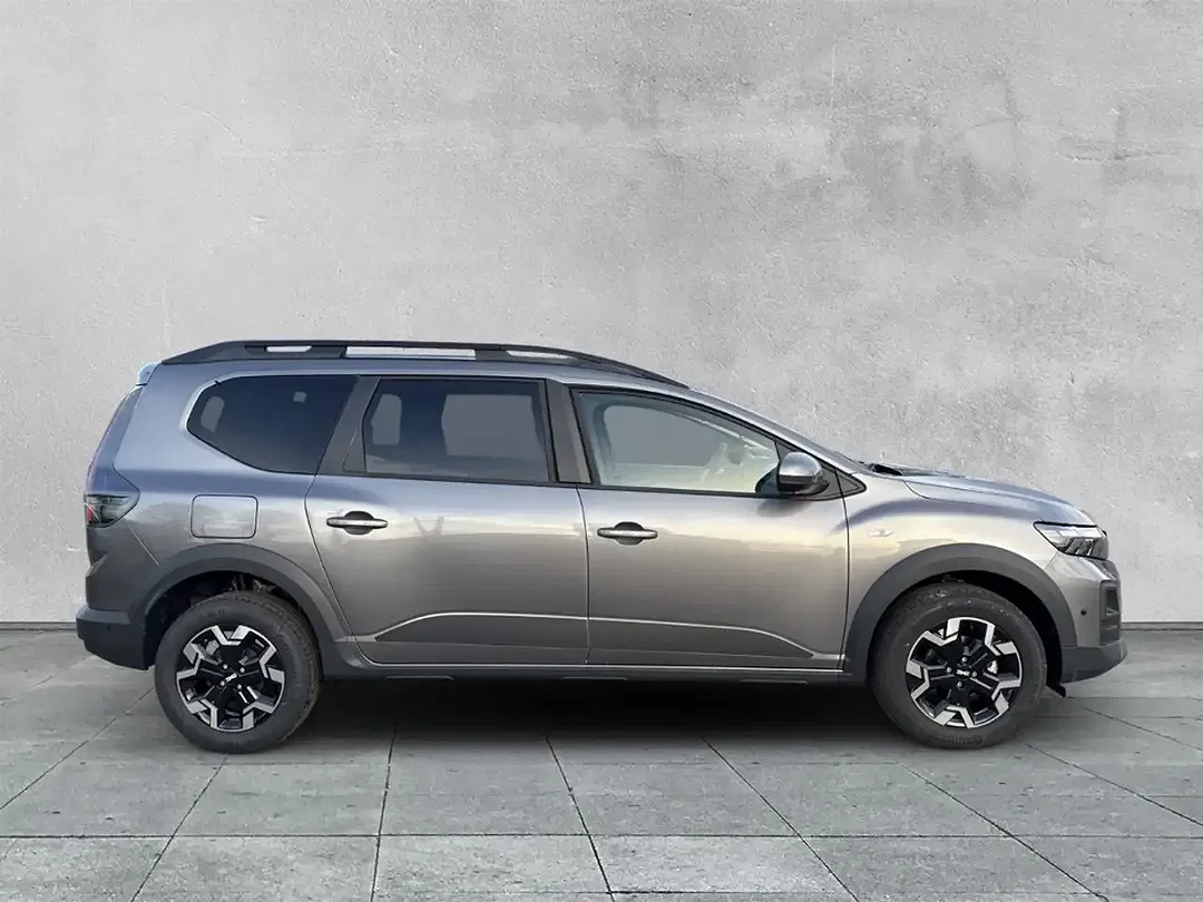 Dacia Jogger TCe Journey - Thumbnail 6