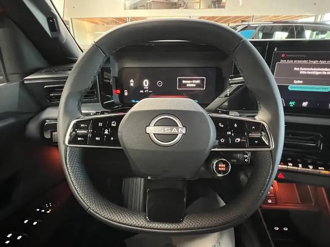 Nissan Micra Evolve - Thumbnail 12