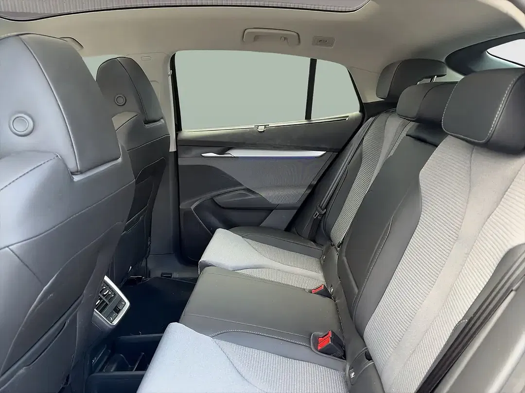 Skoda Enyaq 85 Coupé Loft - Thumbnail 14