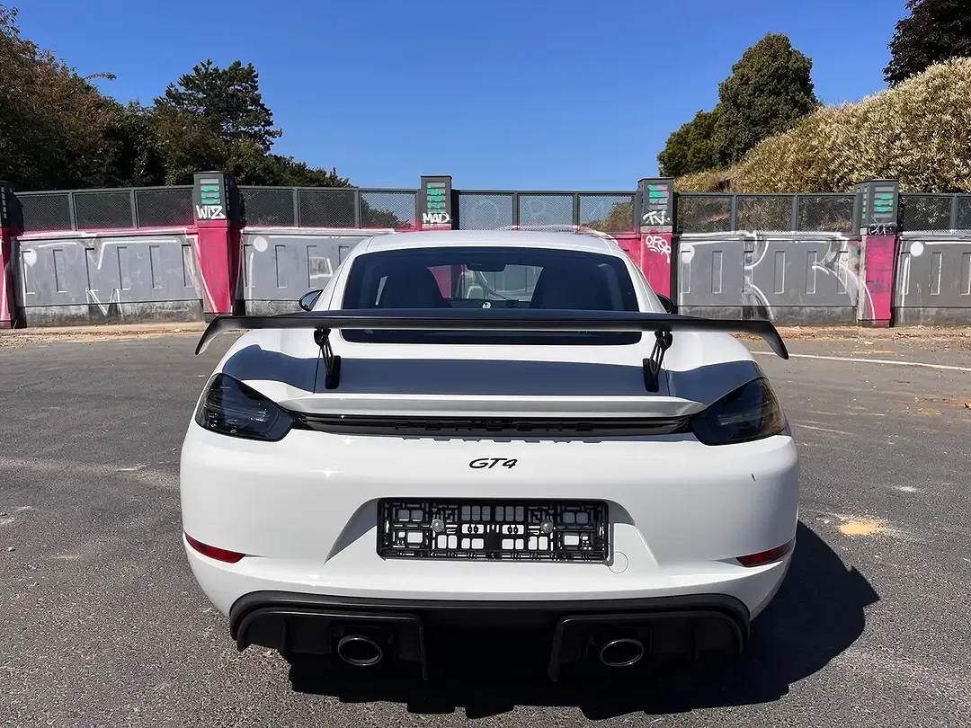 Porsche Cayman 4.0 - Thumbnail 5