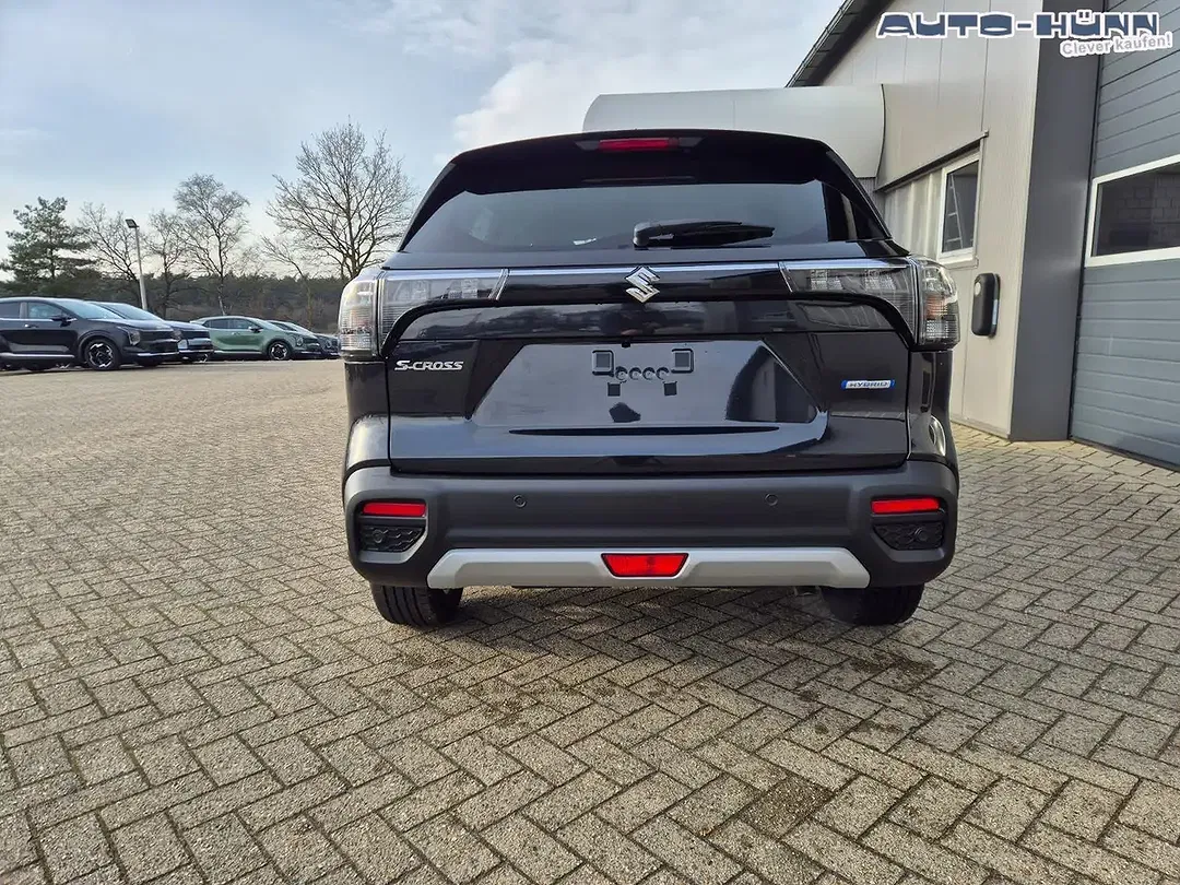Suzuki S-Cross MHEV 1.4 BOOSTERJET AllGrip 4x4 Comfort+ - Thumbnail 4