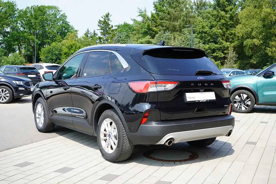 Ford Kuga Hybrid Titanium X - Thumbnail 3