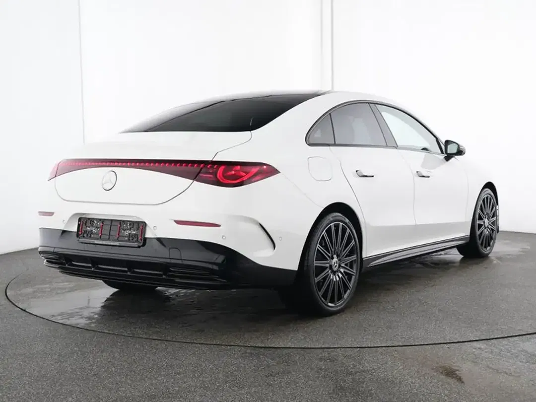 Mercedes-Benz CLA 250 Premium - foto 2