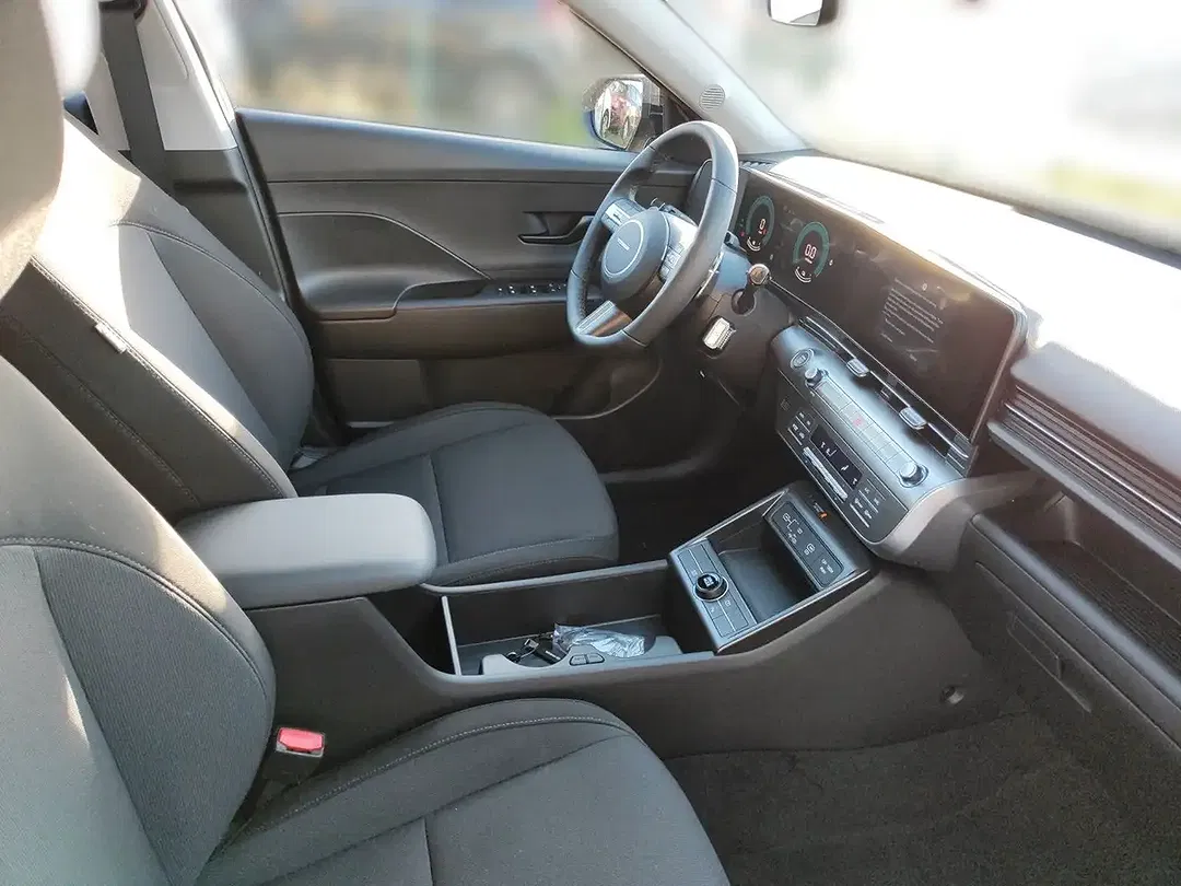 Hyundai KONA 1.6 Hybrid GDI DCT Select - Thumbnail 14