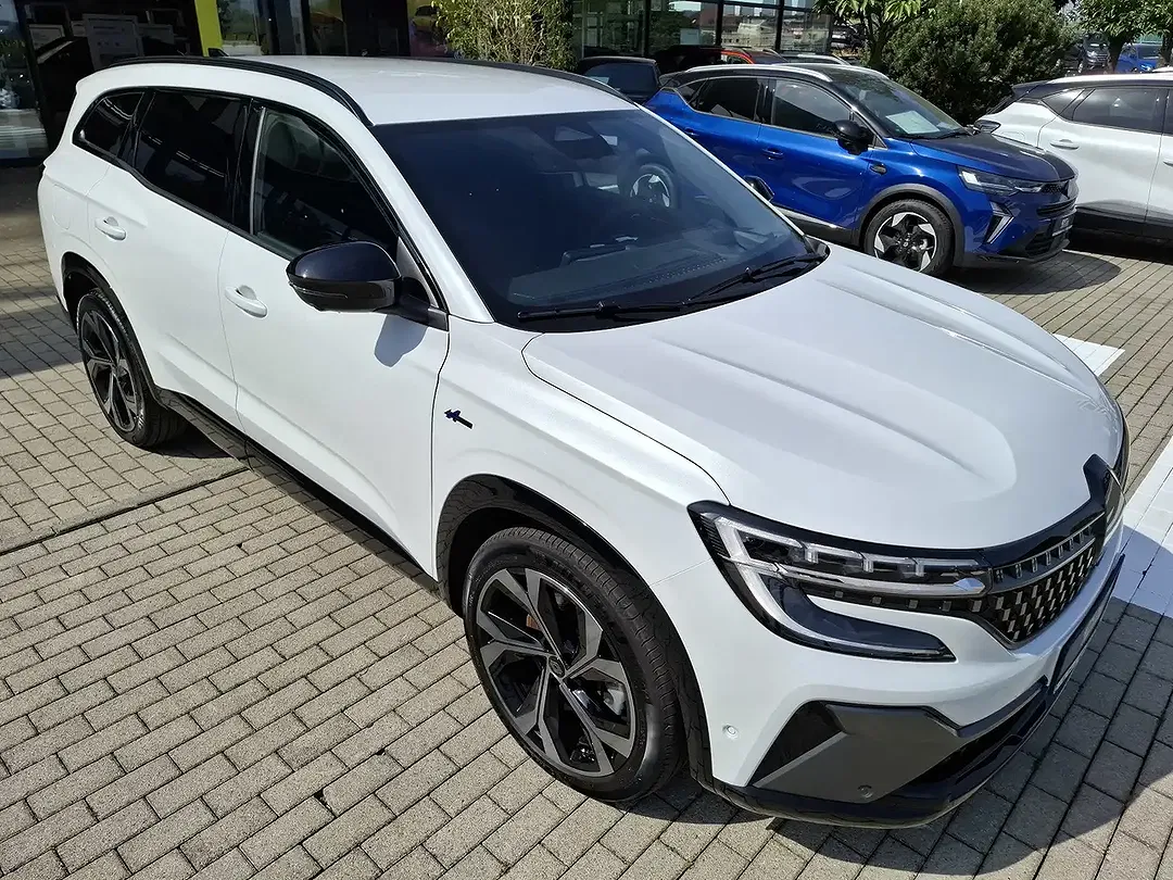 Renault Espace E-Tech Hybrid Esprit Alpine - Thumbnail 4