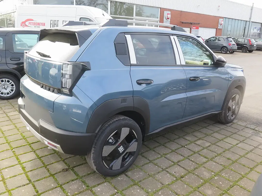 Fiat Grande Panda 1.2 Hybrid La Prima - Thumbnail 3