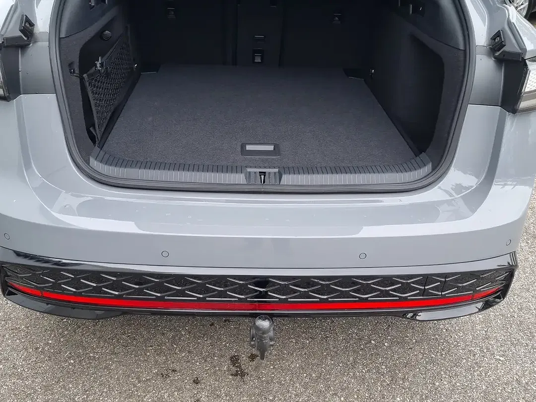 Volkswagen ID.7 4Motion Business - Thumbnail 7
