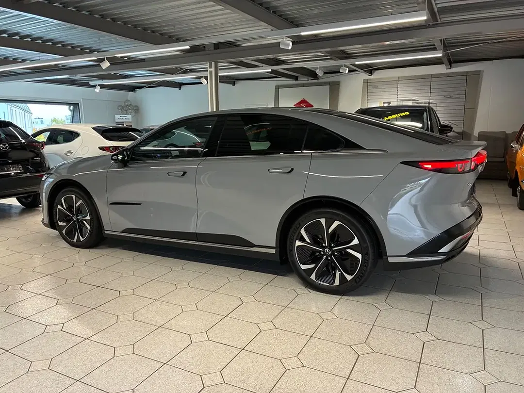 Mazda 6e EV Takumi - Thumbnail 12