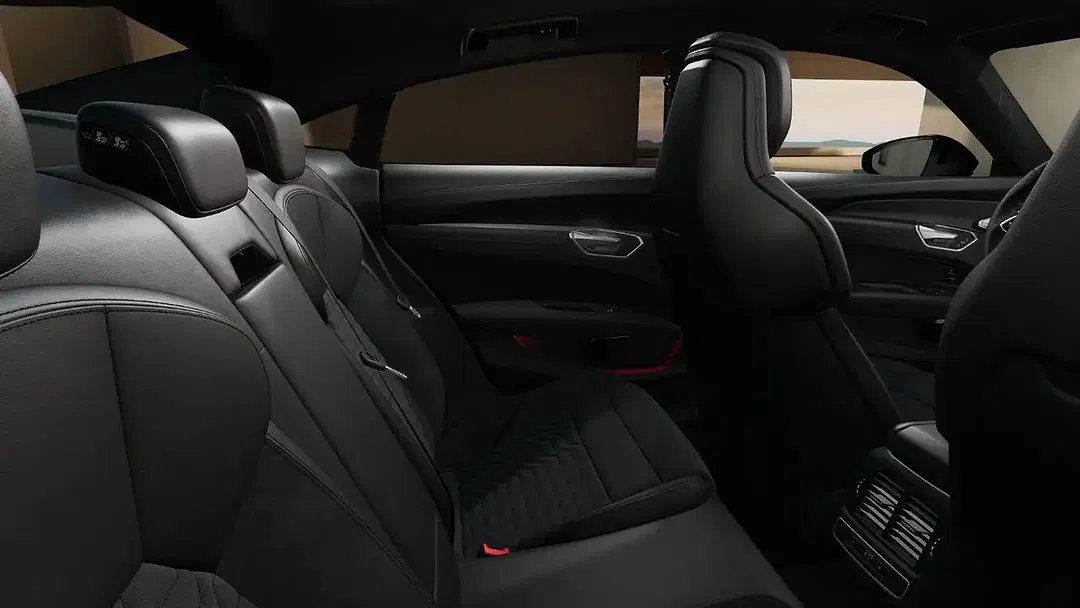 Audi e-tron GT quattro Matrix LED - foto 11