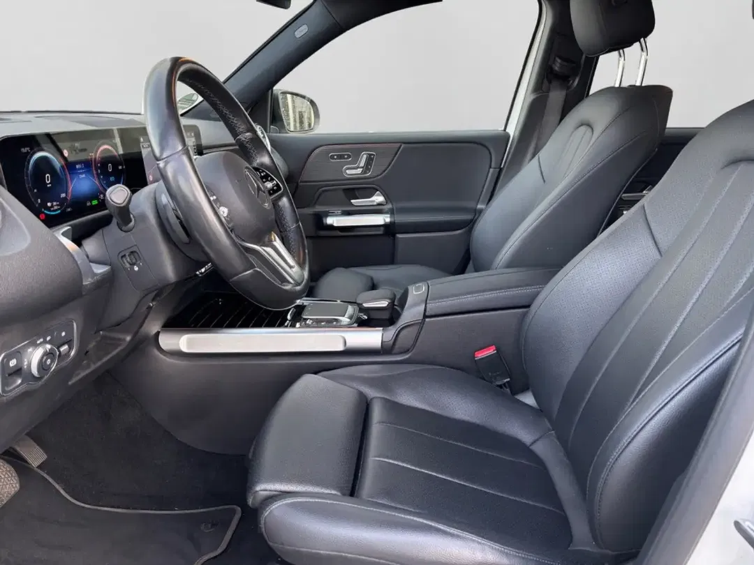Mercedes-Benz EQB 350 4MATIC - Thumbnail 5